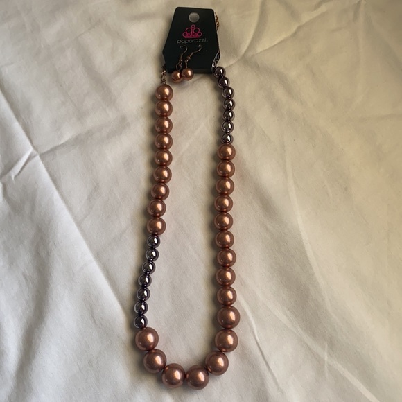 Paparazzi jewelry bundle - Picture 5 of 7